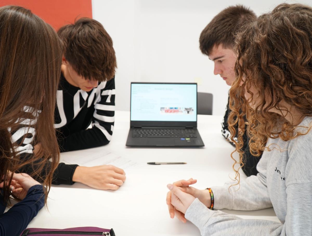 Qué universidades aceptan el diploma del IB